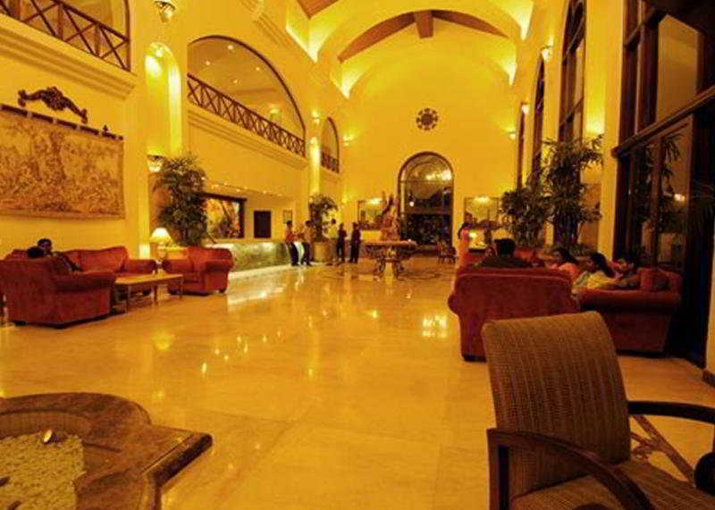 The Golden Palms Hotel & Spa Chik Banavar Ngoại thất bức ảnh